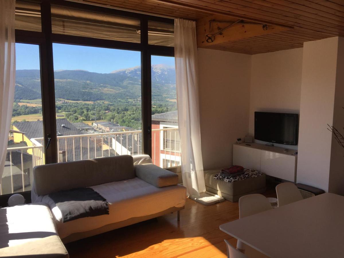 Apartamento En Puigcerda Luaran gambar