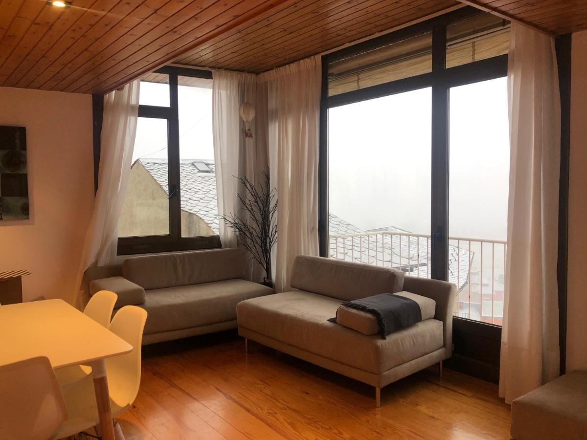 Apartamento En Puigcerda Luaran gambar